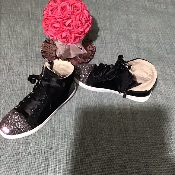 Stevies Shoes - Cute Black high top tennis shoes Satin shoelaces in silver sparkle tips .